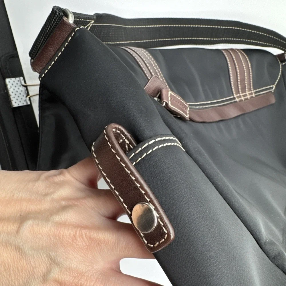 Levenger Nylon Crossbody Messenger‎ Bag Black Leather Trim Laptop